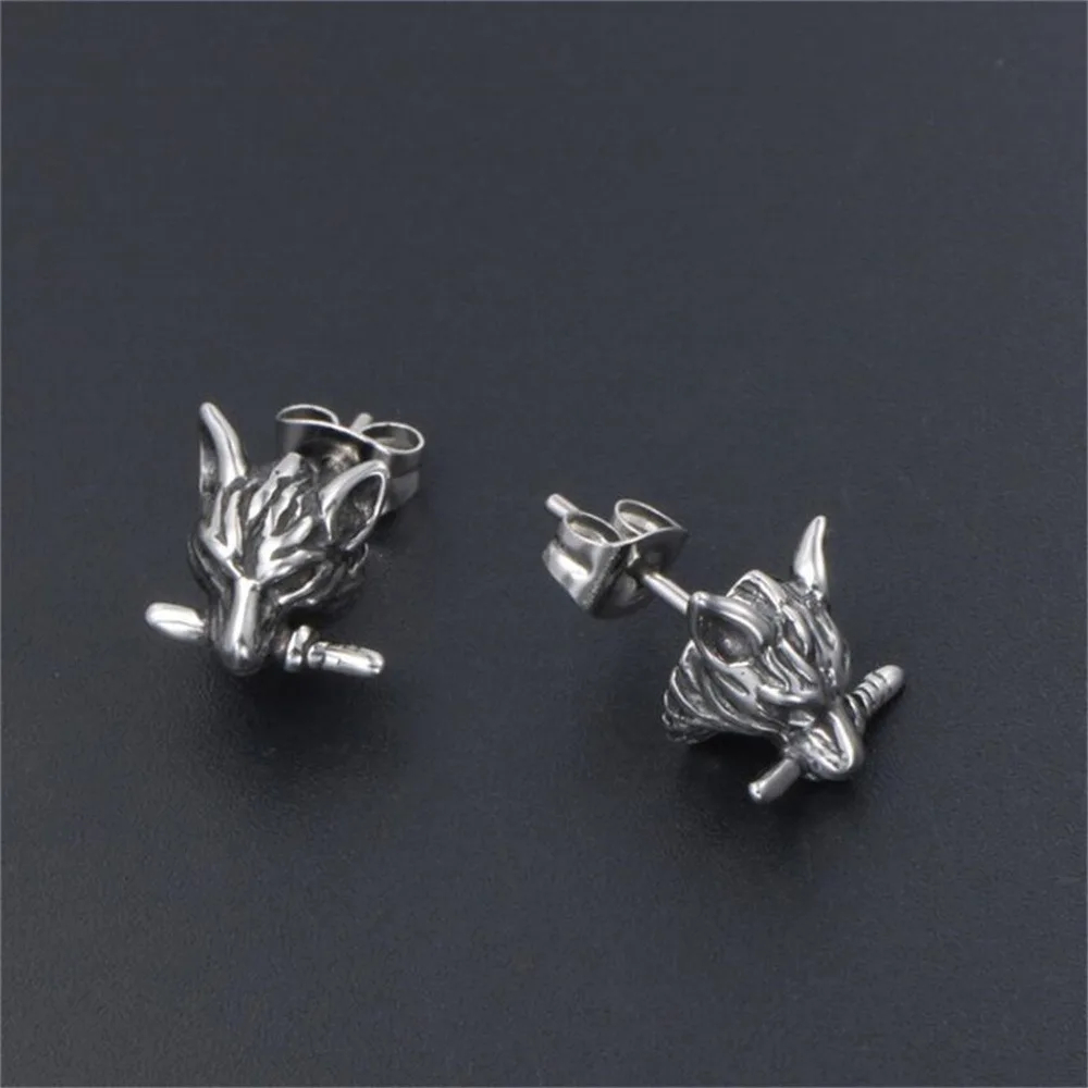 أقراط زخرفية عتيقة بسيطة للرجا - مراجعة Street Fashion Earrings وسعره