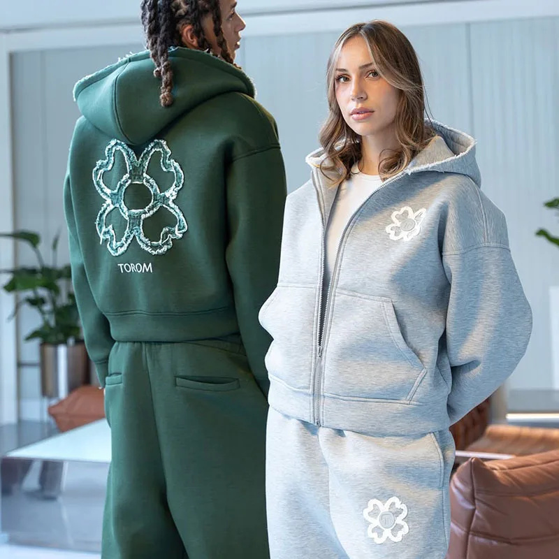 طقم هودي وبنطلون رياضي للرجال  - مراجعة Street Fashion Y2K وسعره