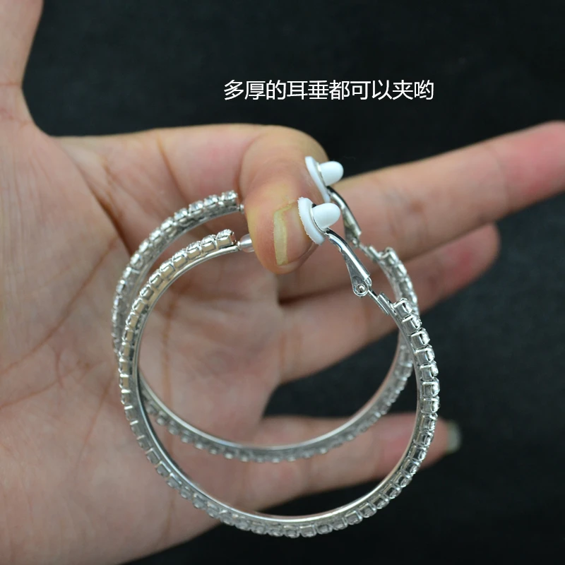 مشبك على أقراط للنساء لا ثقوب  - مراجعة Street Fashion Earrings وسعره