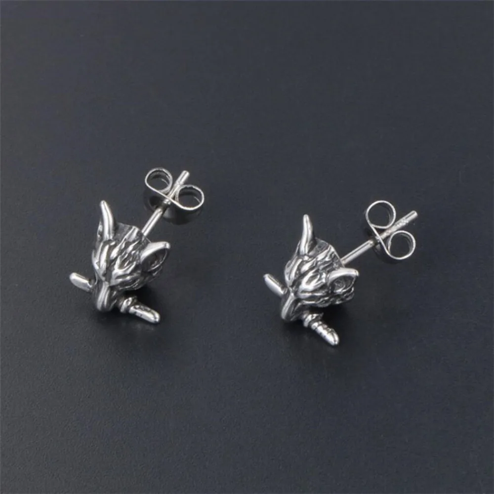 أقراط رأس الذئب الإبداعية للرج - مراجعة Street Fashion Earrings وسعره
